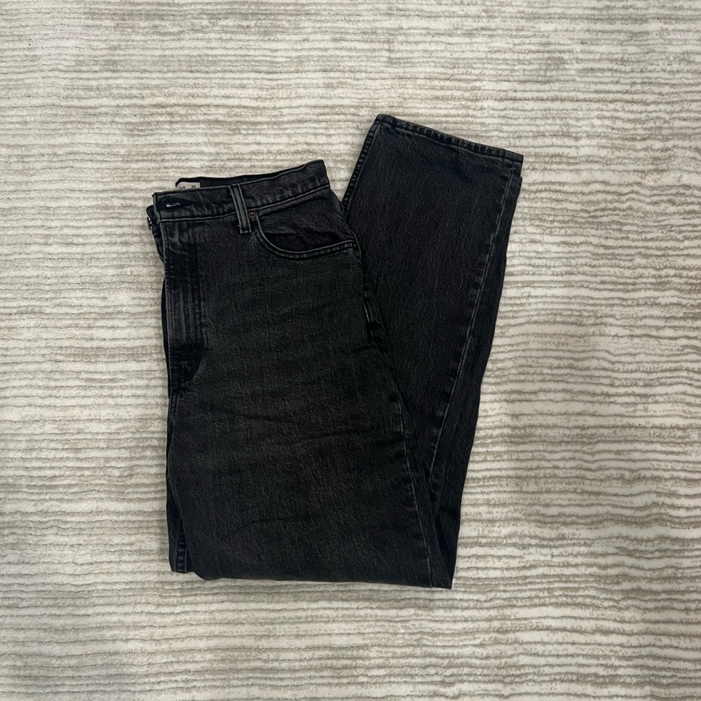 Abercrombie Curve Love 90s High Rise Straight Jean